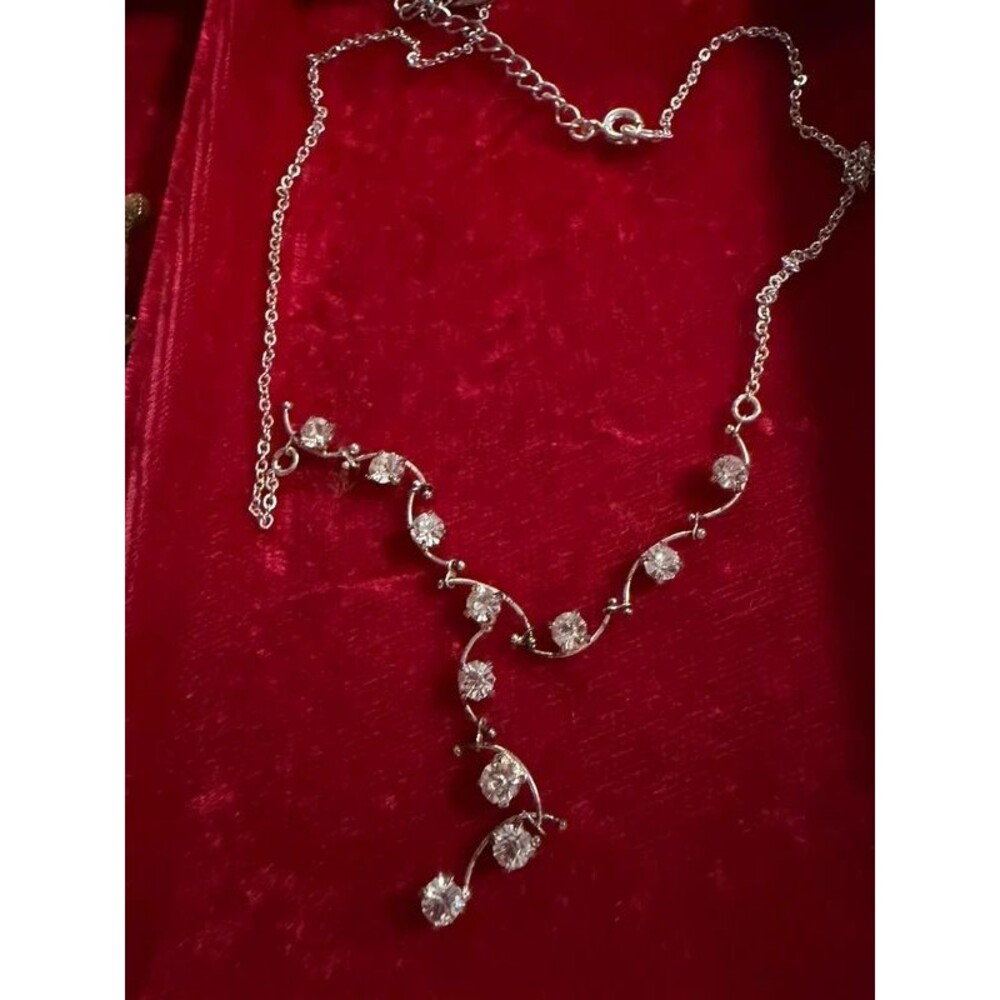 Vintage Avon Signed "SH" Rhinestone Y-Drop Lariat Necklace